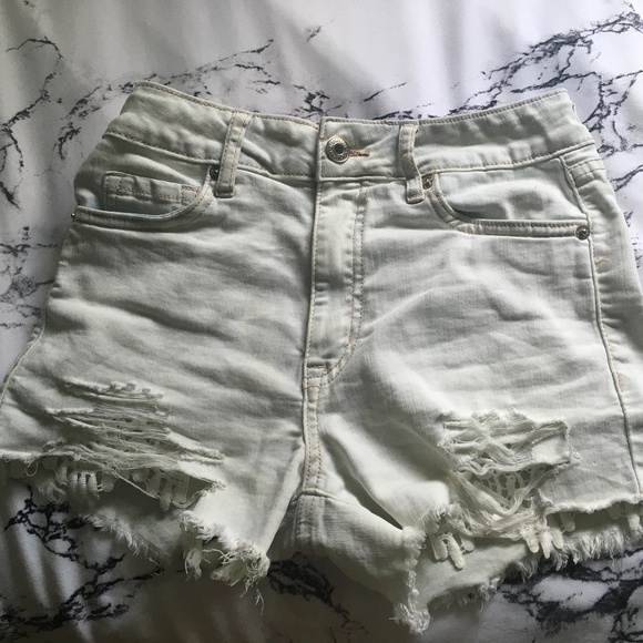 Size 00 jean shorts - Picture 1 of 3